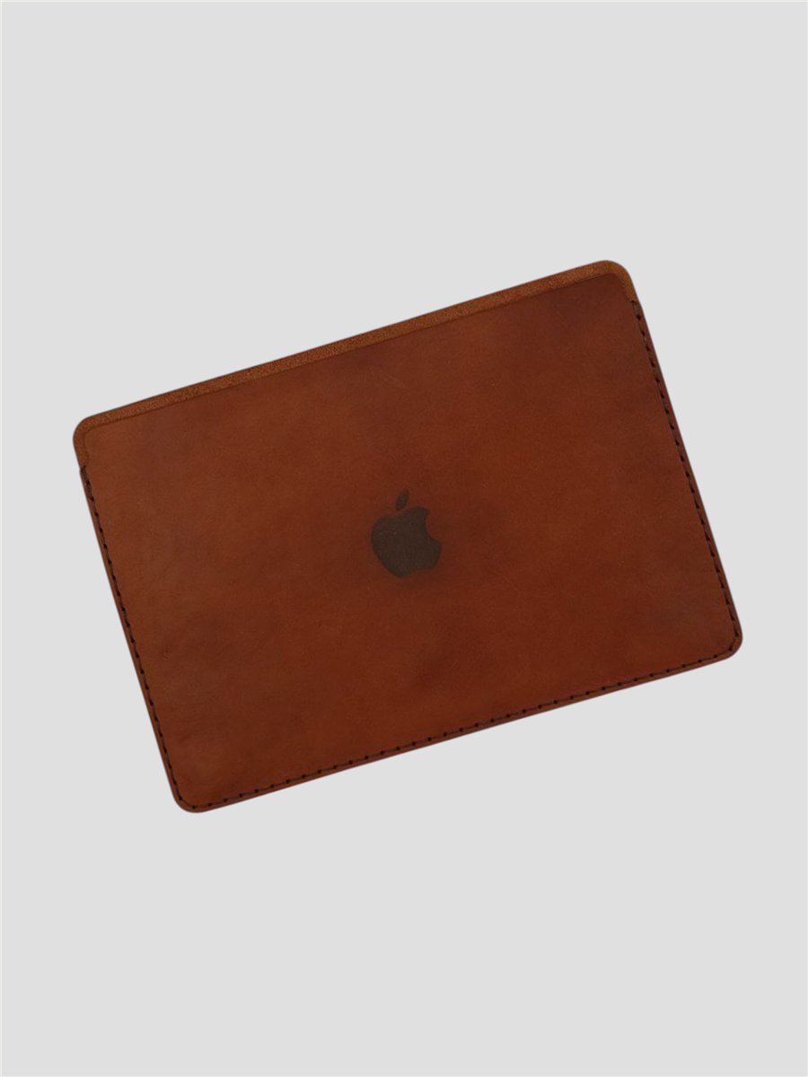 Чехол для MacBook Pro 16 из натуральной кожи — Натуральная кожа (вощёная), ручная работа BARSLOOK